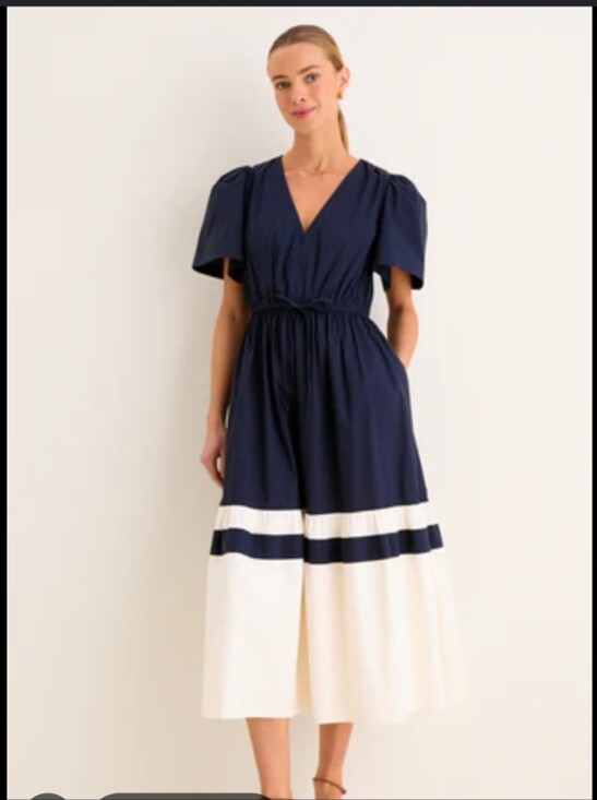 Tuckernuck Dresses & Skirts - Tuckernuck Navy and Cream V-Neck Midi Dress with Puff Sleeves